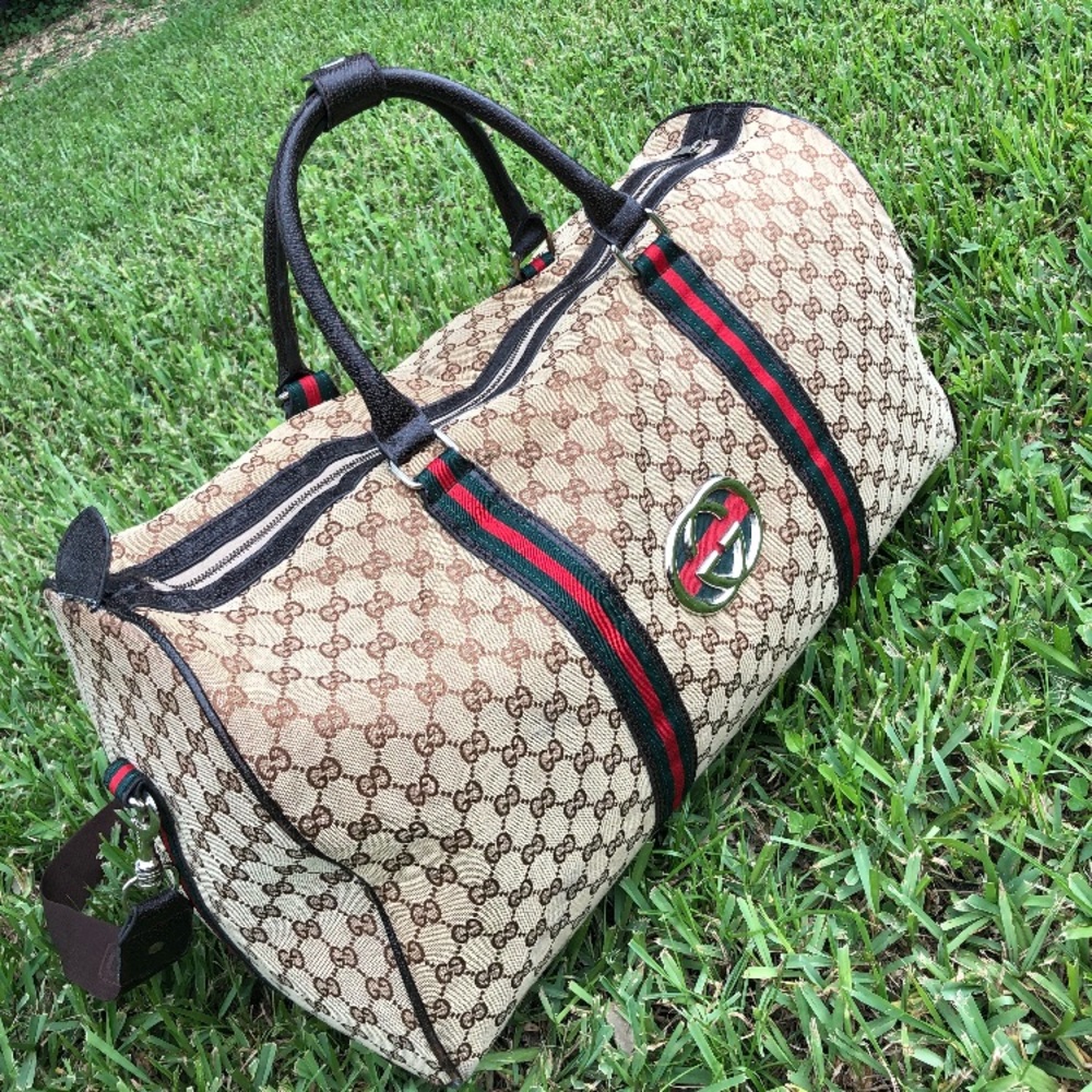 COPY - Gucci dufflebag